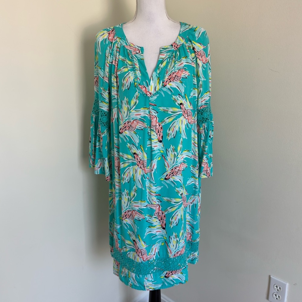 Crown & Ivy || Woman’s tropical print Patterned dress Sz L
